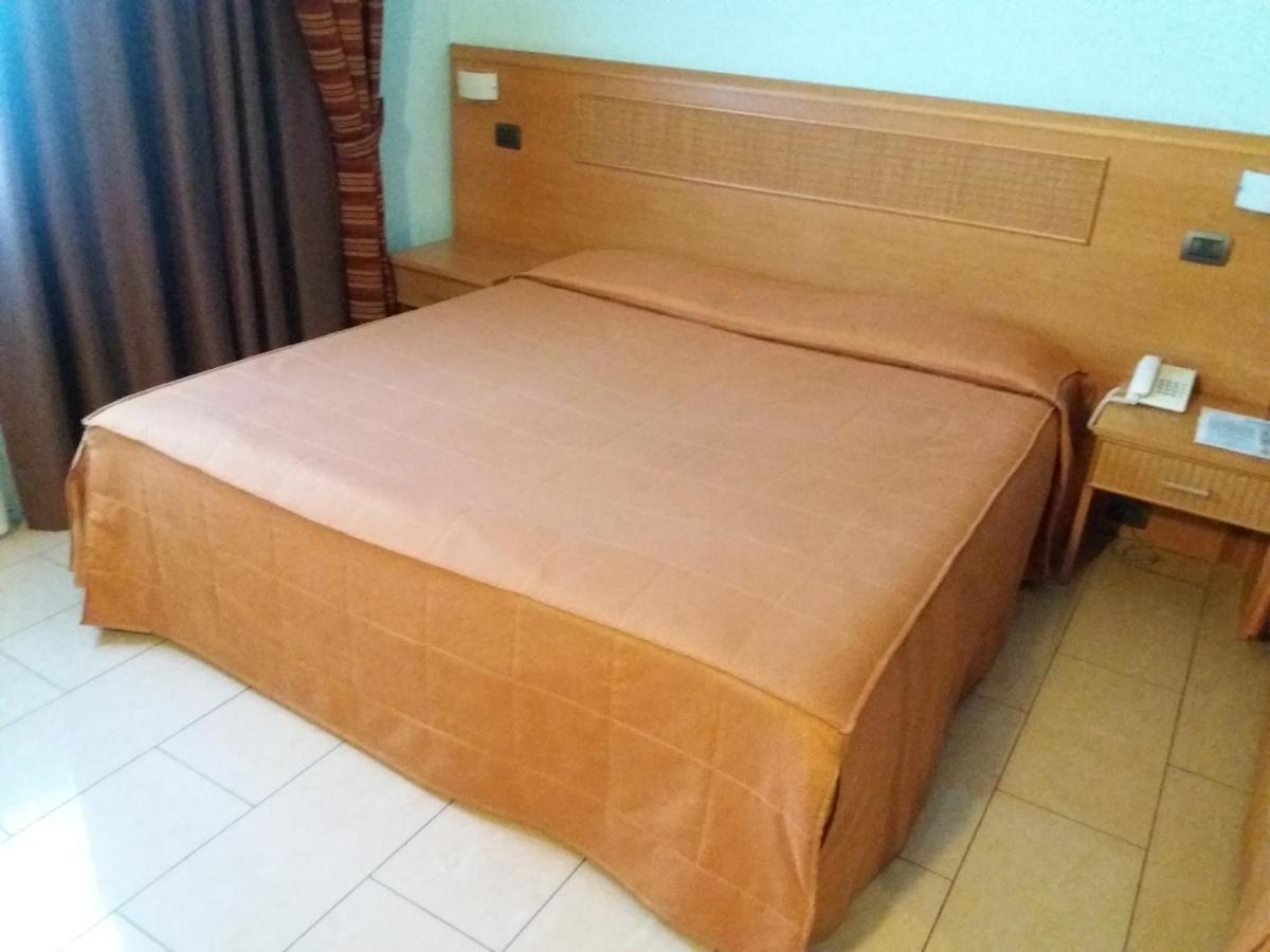 Hotel Panorama Cambiano Extérieur photo
